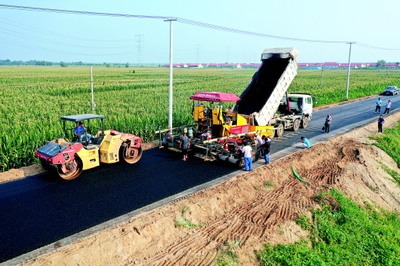 農村公路要&ldquo;通&rdquo;,要&ldquo;暢&rdquo;,更要&ldquo;好&rdquo;
