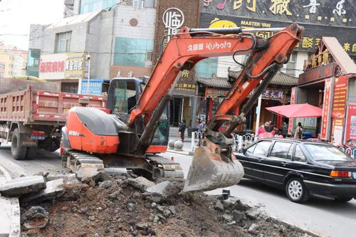 搶抓春季好時(shí)機(jī) 白銀城區(qū)市政道路開啟 療傷 模式